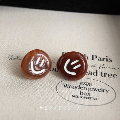 Acetate Smiley Asymmetrical Ear Cuff