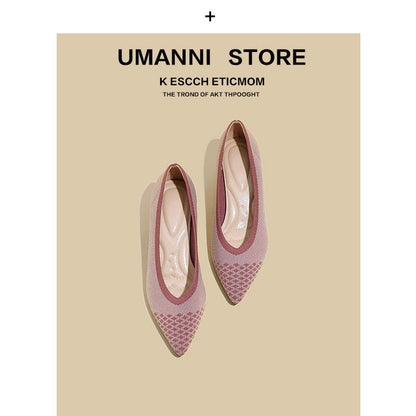 Kitten-Heel Pointed Pumps