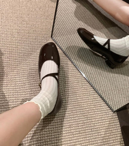 Jane Flats Mary Patent