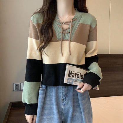 V-Neck Lace-Up Block Sweater Color