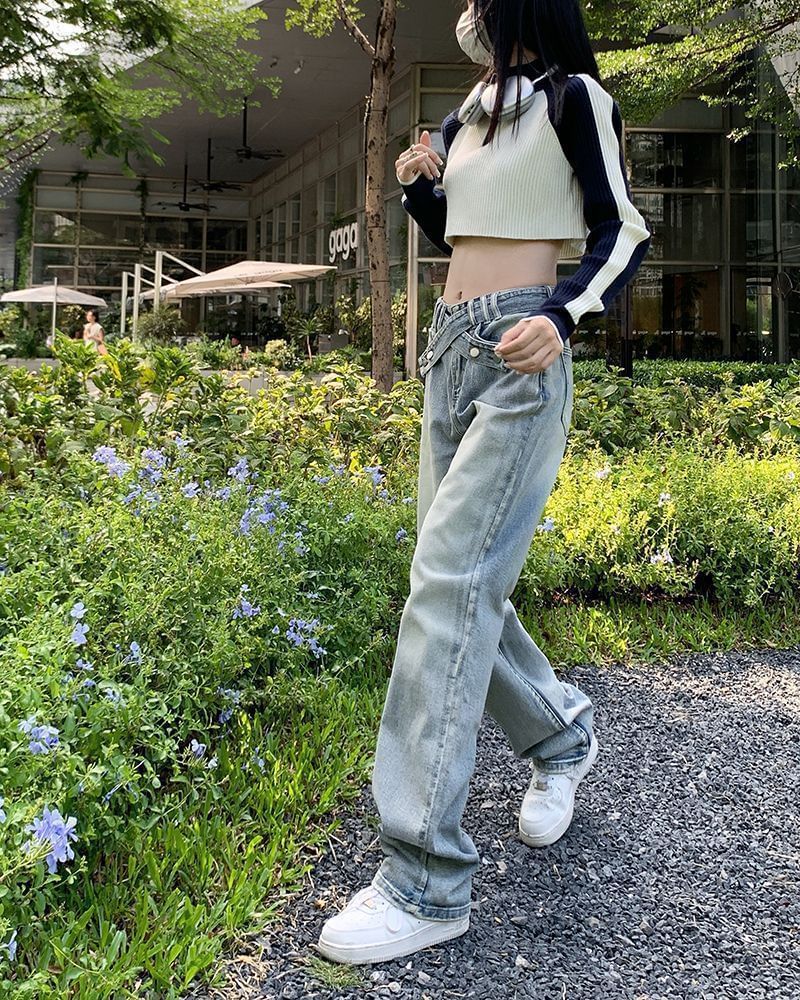 Mid Rise Washed Fit Loose Jeans