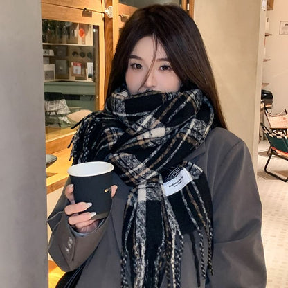 Plaid Tasseled Scarf