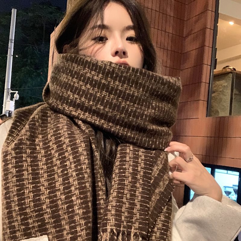 Scarf Label Applique Patterned Tasseled