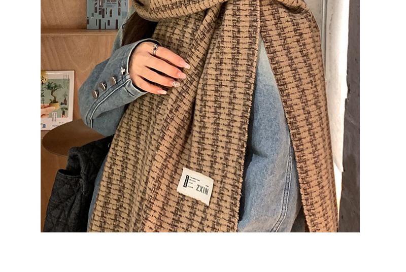 Scarf Label Applique Patterned Tasseled