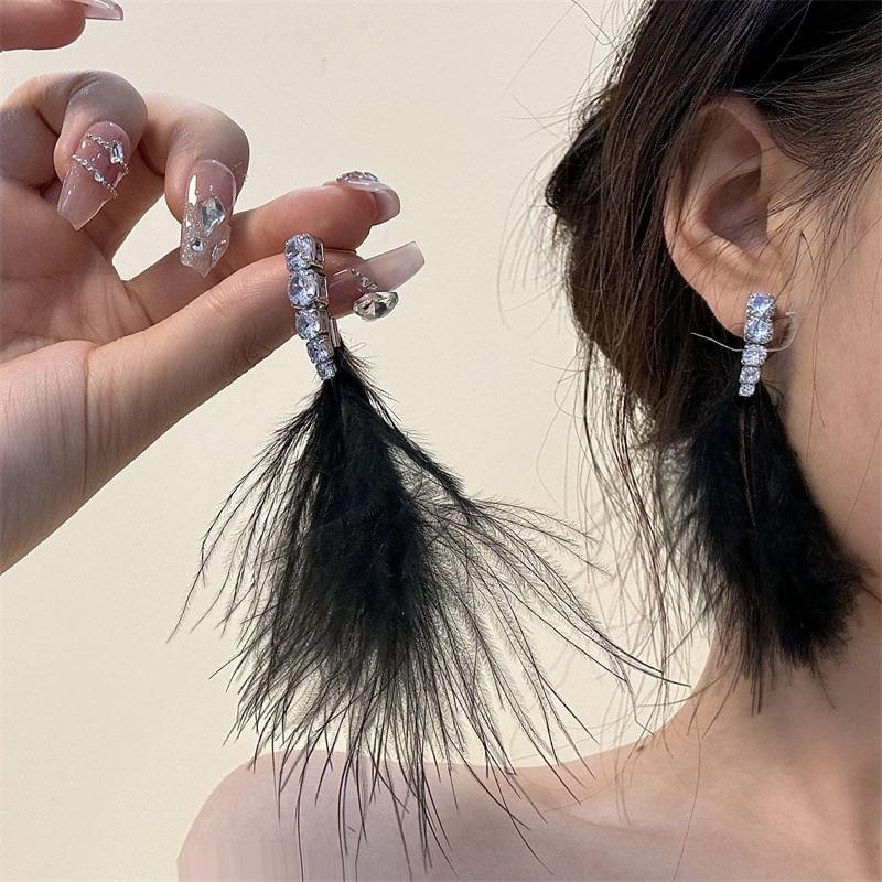 Earring Feather Drop