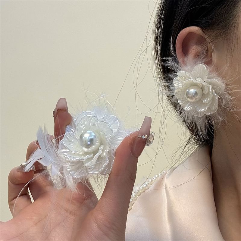 Earring Floral Frayed Drop