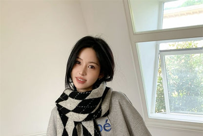 Scarf Knit Argyle