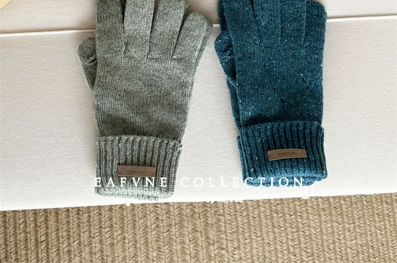 Lettering Gloves Knit Touchscreen Applique Wool