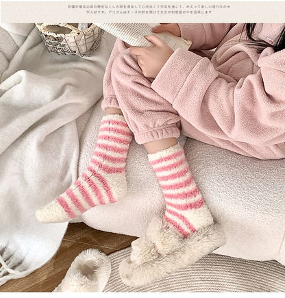 Striped Fleece Socks / Set