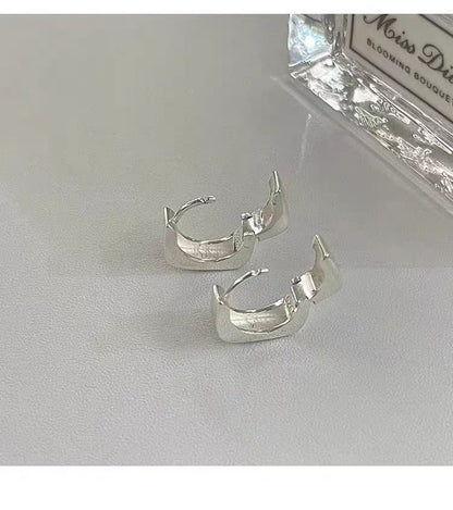 Sterling Silver Thick Huggie Earring