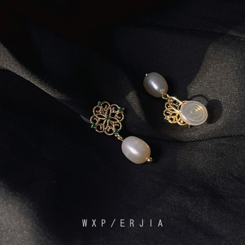 Drop Rhinestone Clip-On Floral Faux Pearl Earring