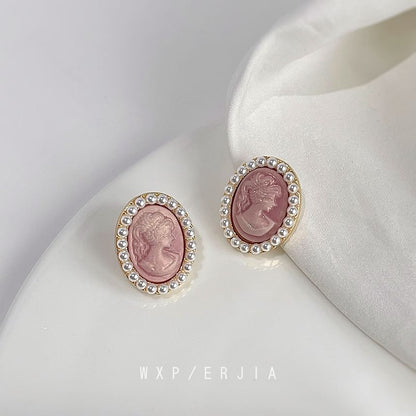 Earring Faux Face Clip-On Pearl