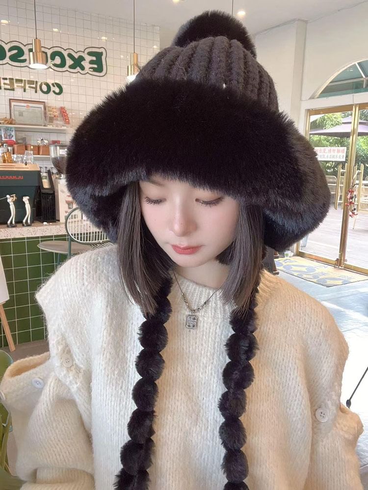 Knit Applique Lettering Fur Hat Faux Trapper