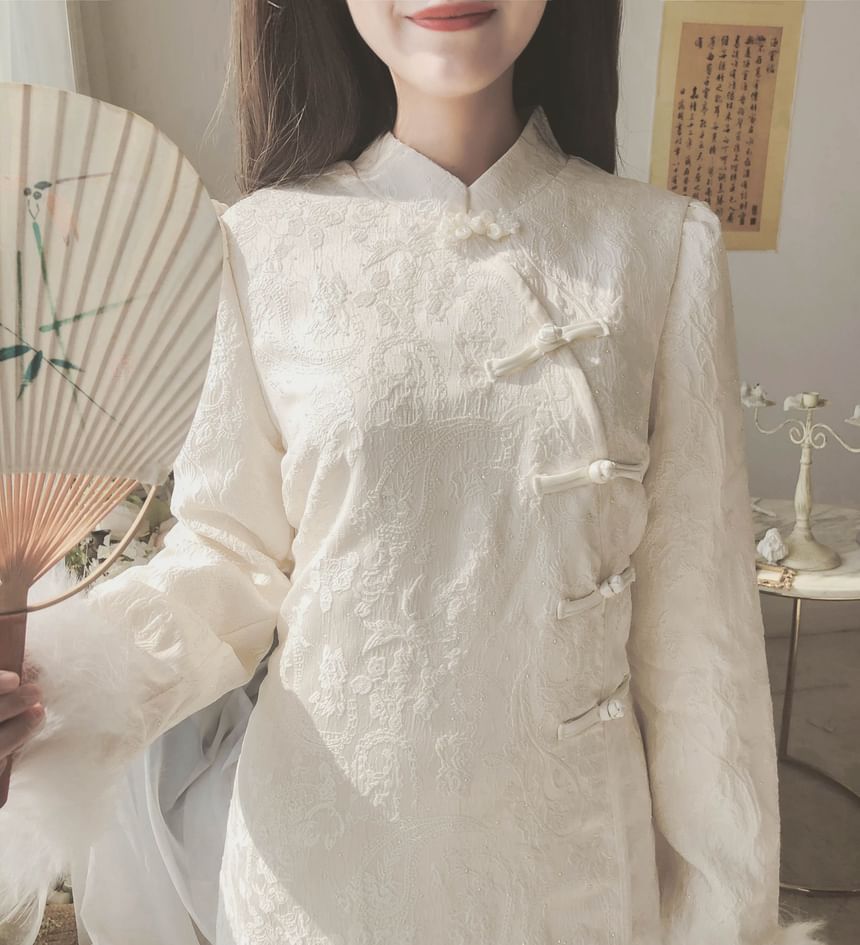 Long-Sleeve Band Collar Floral Fluffy Trim Qipao