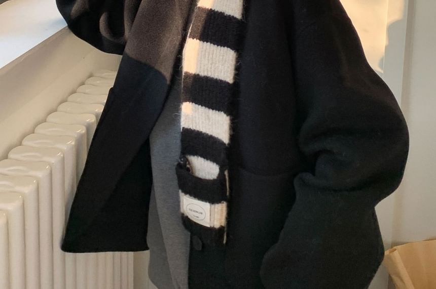 Striped Knit Scarf Light