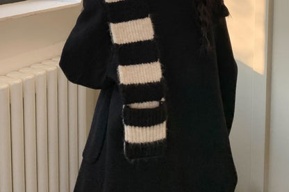 Striped Knit Scarf Light