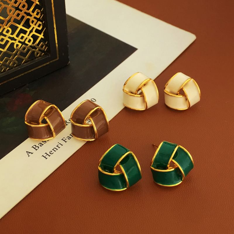 Geometric Glaze Ear Stud