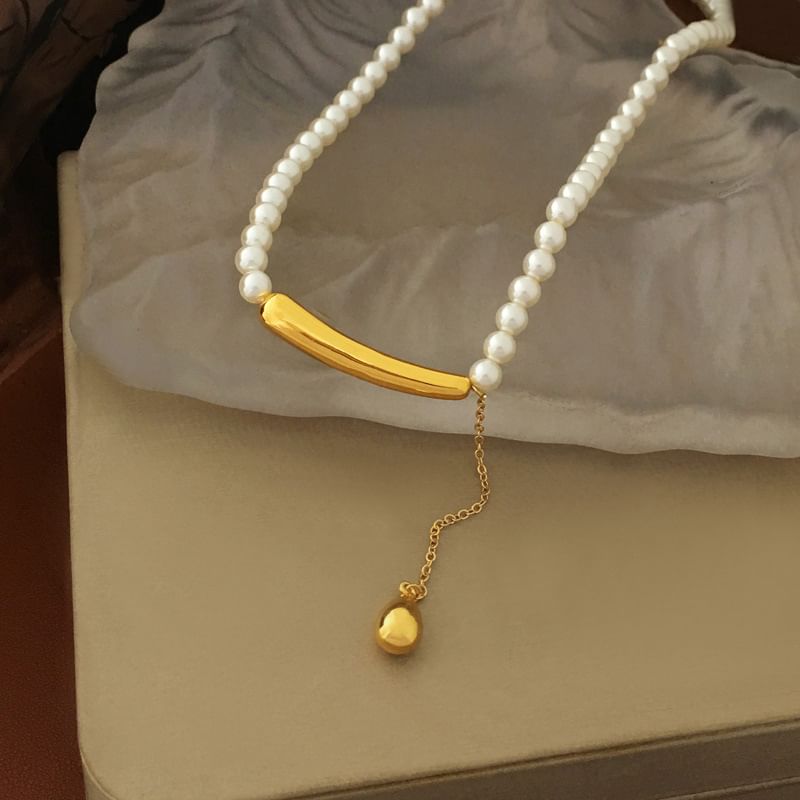 Waterdrop Pendant Faux Pearl Necklace