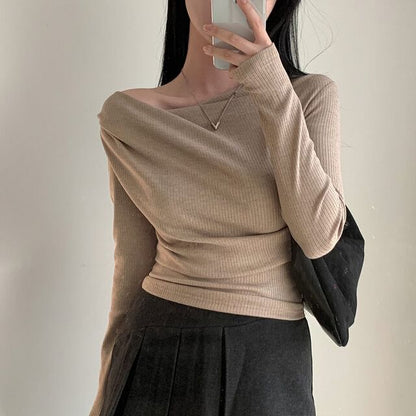 Long-Sleeve Off Shoulder Plain Knit Top