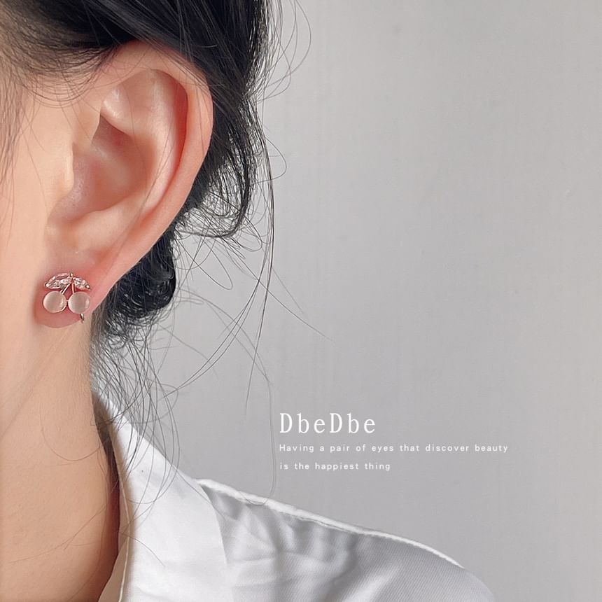 Faux Eye Alloy Cuff Rhinestone Cat Ear Cherry Stone