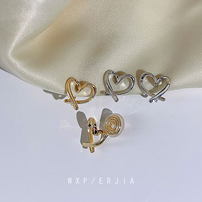 Alloy Ear Heart Cuff