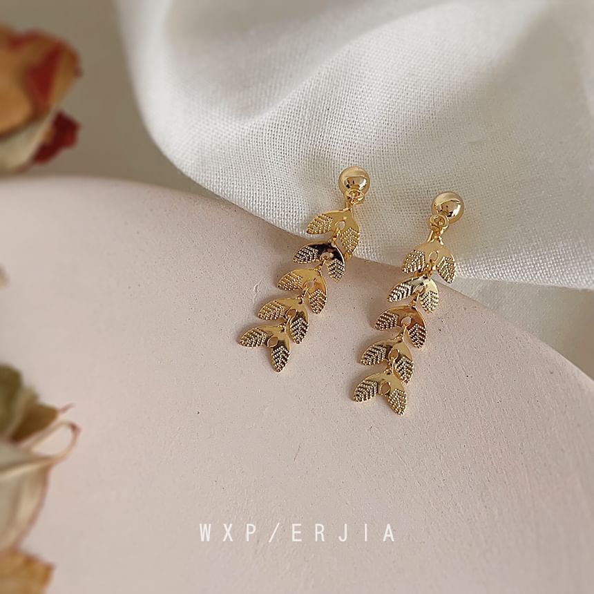 Dangle Leaf Alloy Earring