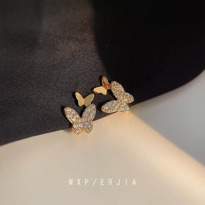 Rhinestone Alloy Butterfly Cuff Ear