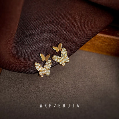 Rhinestone Alloy Butterfly Cuff Ear