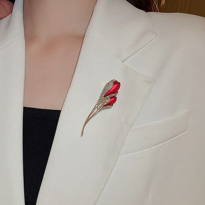 Designs) Brooch (Various