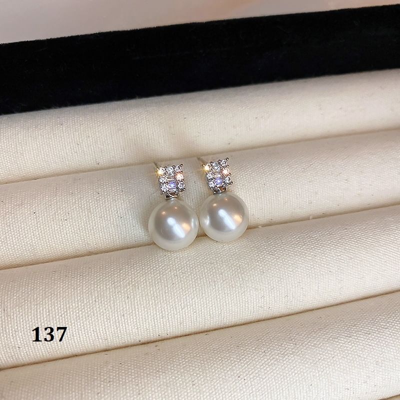 Earring Tone Designs) (Various Silver