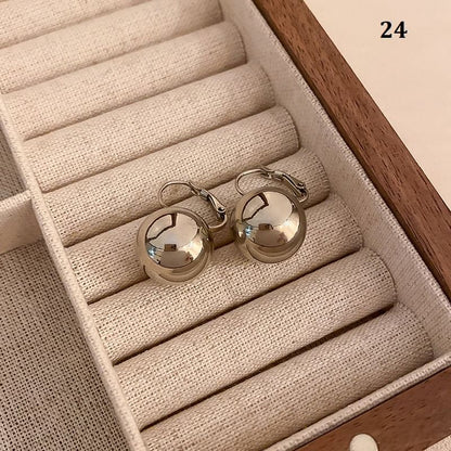 (Various Silver Designs) Earring Tone