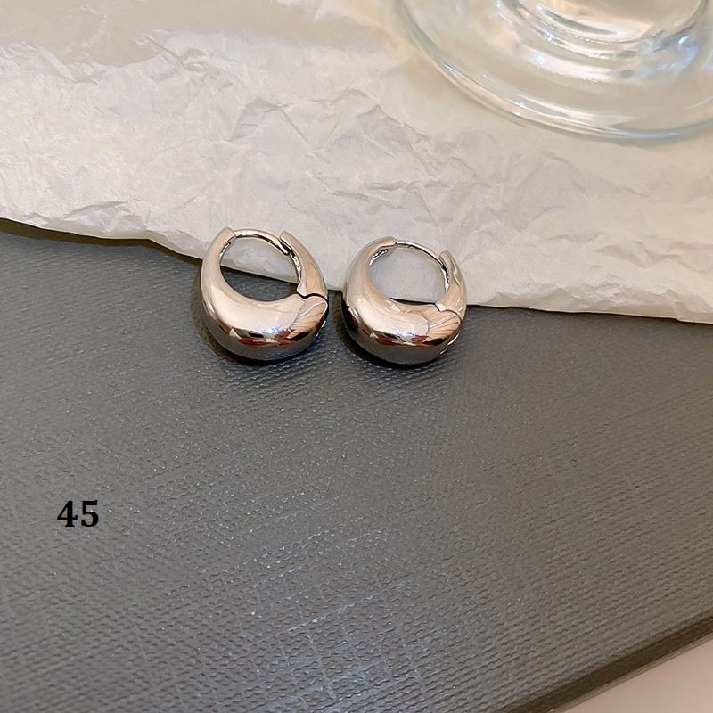 Tone Designs) (Various Silver Earring