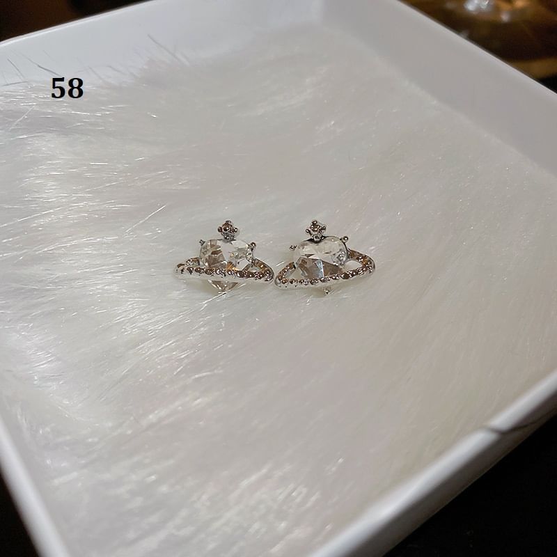 Silver Earring (Various Tone Designs)