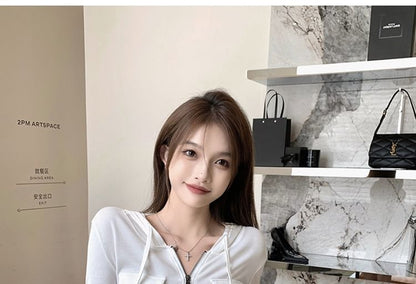 Plain Slim Hoodie Crop Fit Zip-Up