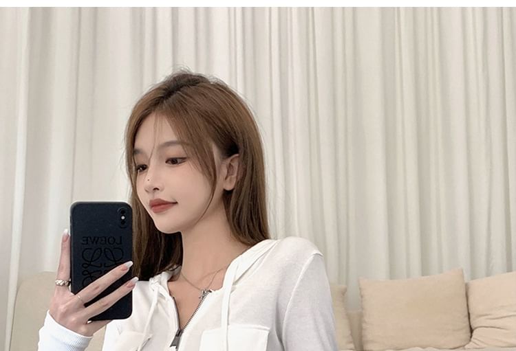 Plain Slim Hoodie Crop Fit Zip-Up