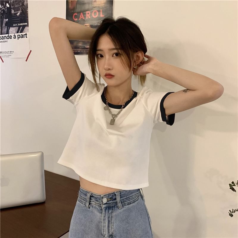 Crew T-Shirt Neck Contrast Crop Trim Short-Sleeve