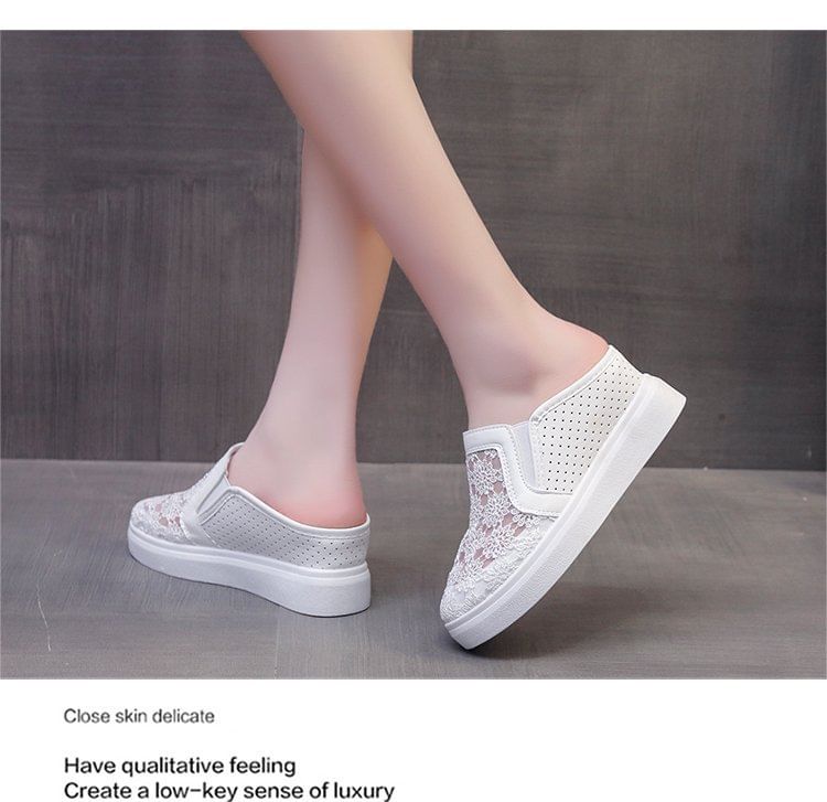 Chaussures à lacets à semelle compensée dissimulée