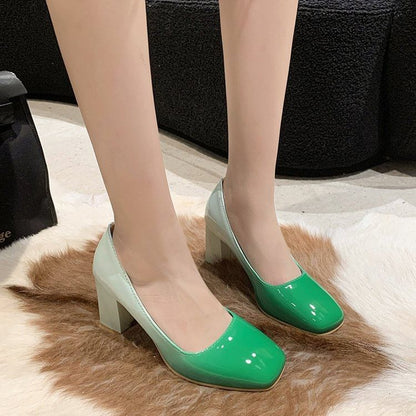 Block Heel Gradient Pumps