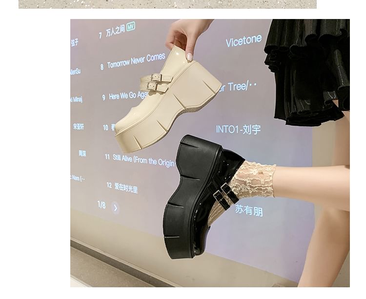 Jane Shoes Platform Plain Mary