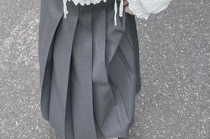 / Top Two-Piece Buttoned Half Pleated Skirt Long-Sleeve Knit Mock