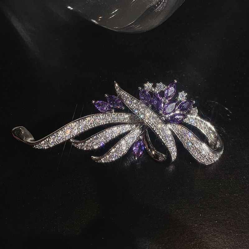 Rhinestone Alloy Brooch