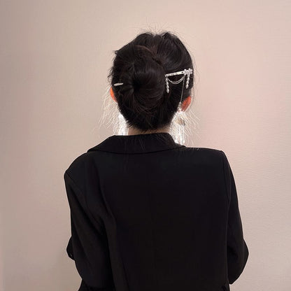 Faux / Pearl Floral Stick Hair Chandelier Alloy Earring