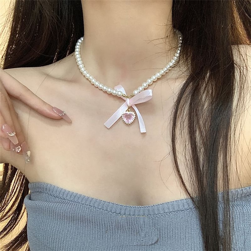Heart Faux Choker Pearl Pendant Ribbon