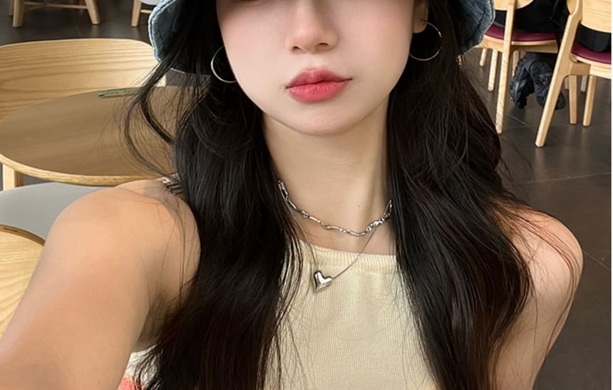 Heart hat Print Denim Washed Bucket