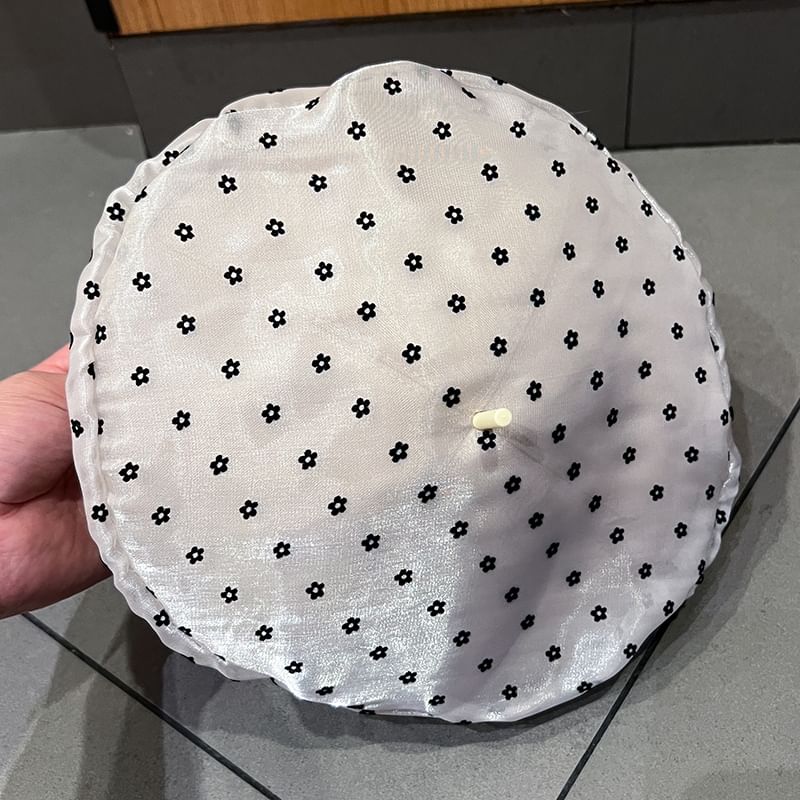 Mesh Print Beret Floral