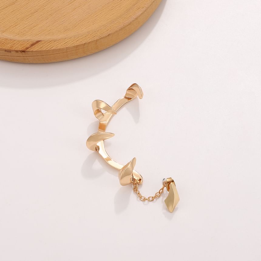 Alloy Claw Ear Cuff