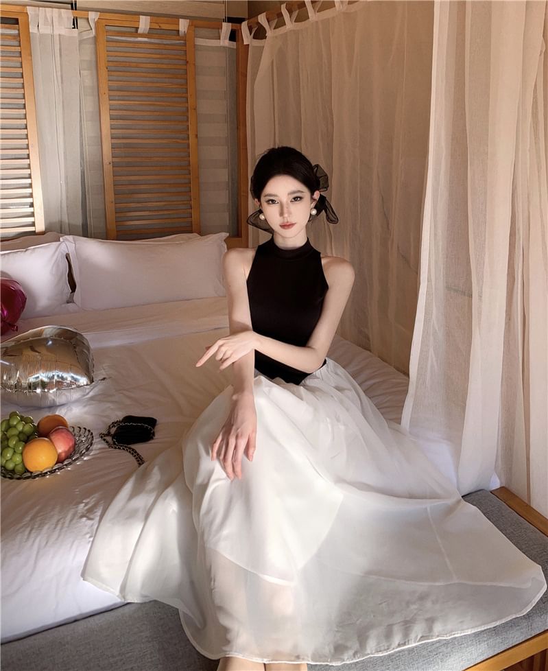 Maxi Tone Two Dress Sleeveless A-Line