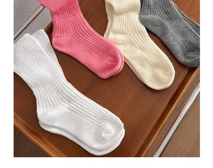 Set of 3 Pairs: Plain Ribbed Short Socks