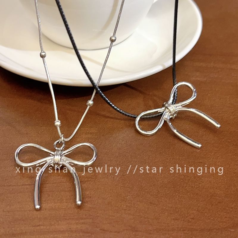 Necklace Pendant Cord Bow