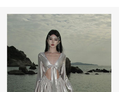 Maxi Dress Cutout V-Neck Long-Sleeve A-Line